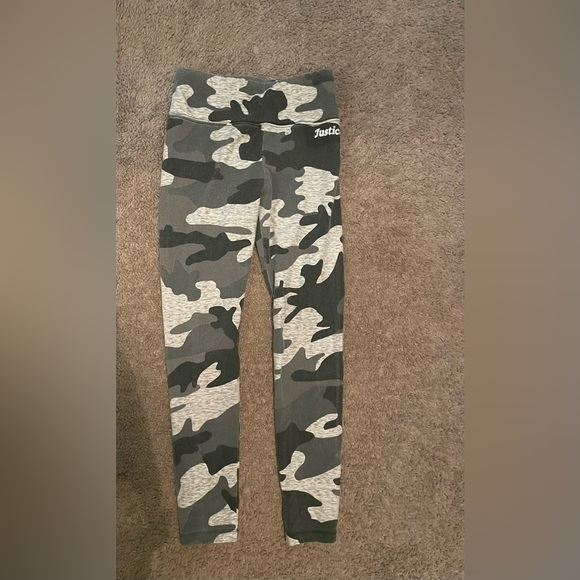 Justice Gray and Black Camo Leggings - Picture 1 of 4
